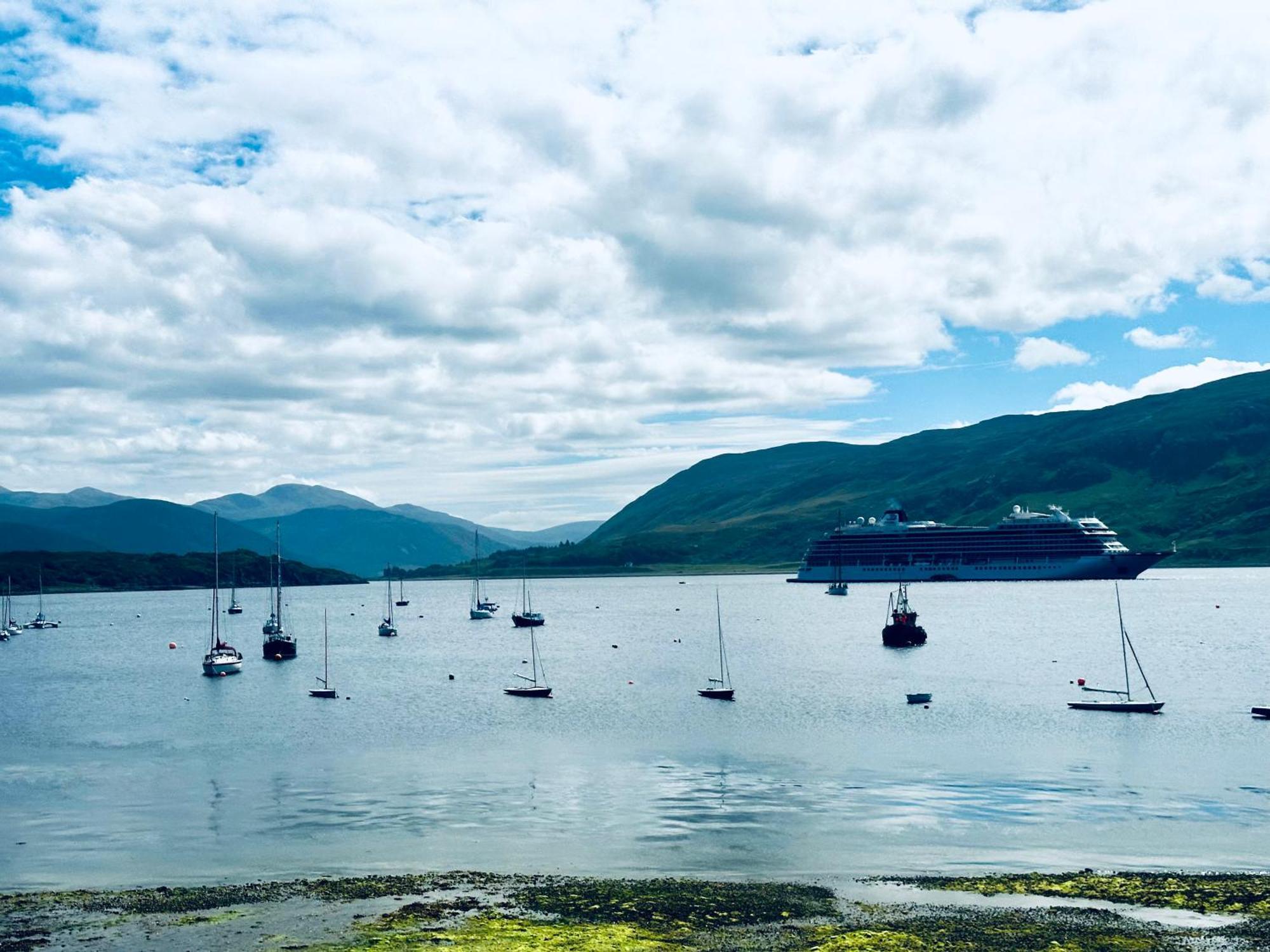The Ferry Boat Inn Ullapool Eksteriør bilde