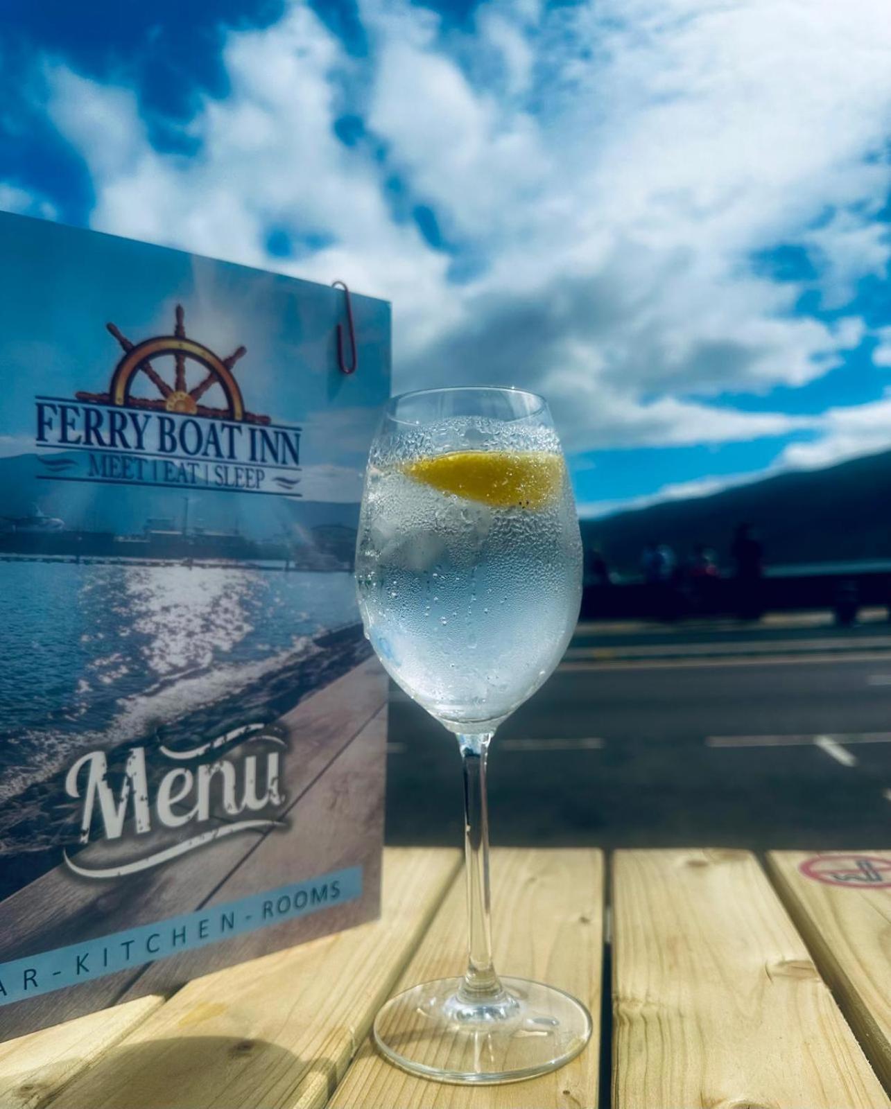 The Ferry Boat Inn Ullapool Eksteriør bilde